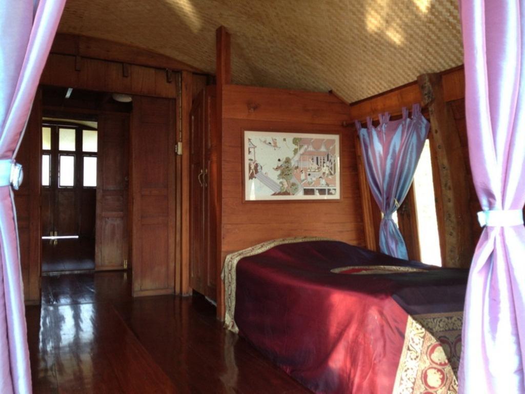 Ayothaya Riverside House Ayutthaya Ruang foto