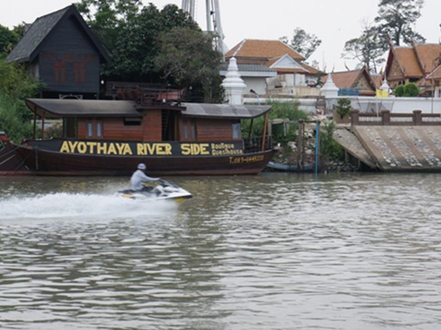 Ayothaya Riverside House Ayutthaya Bagian luar foto